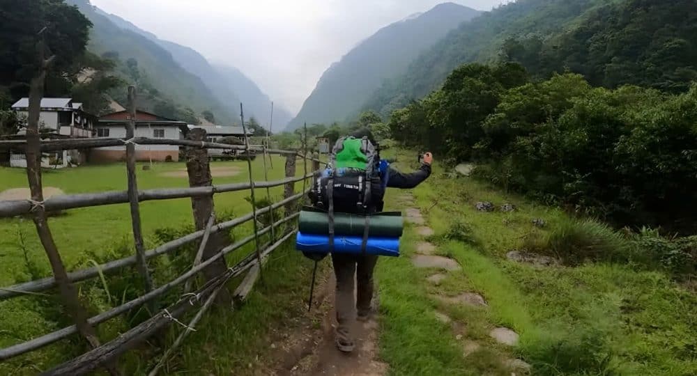 Hire Guide and Porter for Kanchenjunga Trek