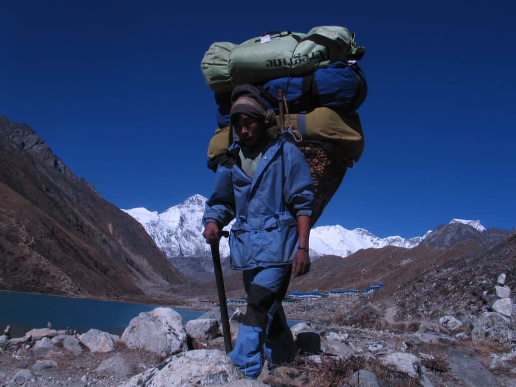 sherpas- the unsung heroes of mountaineering
