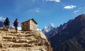 how to trek to everest base camp
